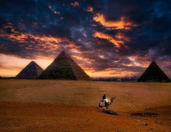 Egypt (cred. Ron Veglia) via Flickr CC-BY-NC-ND