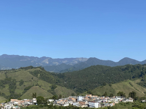 Carolina Figueroa, paisaje taller Vivo Cuenca