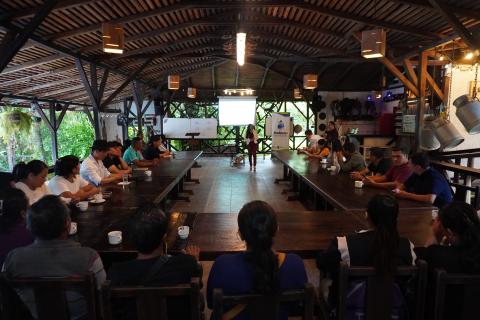 © Pamela Burbano, FFLA / Taller de evaluación y cierre del proyecto “Promoviendo la sostenibilidad de la Chakra Amazónica como mecanismo de adaptación climática comunitaria” / Tena, Ecuador.